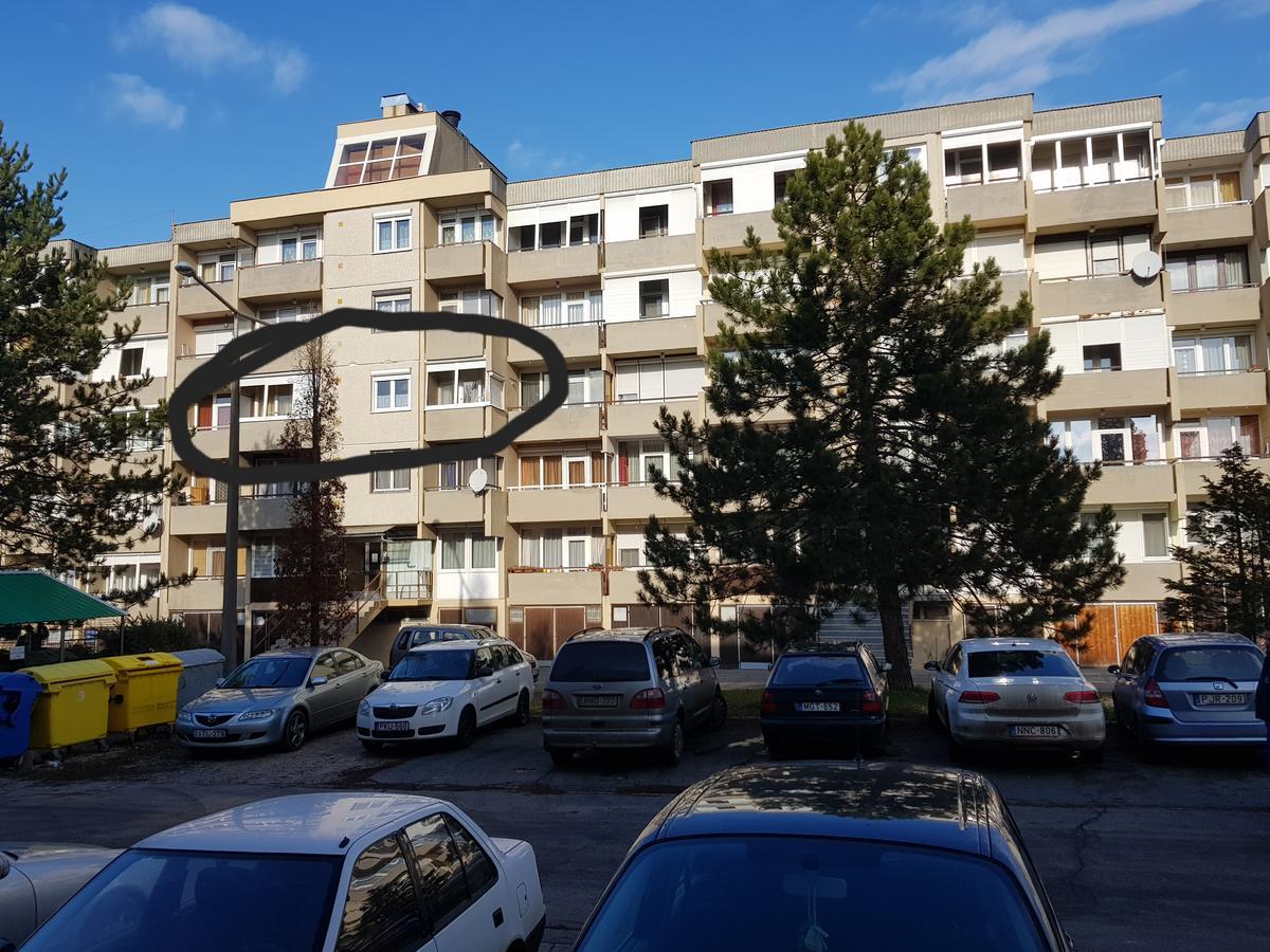 Hegyalja Apartman ザラエゲルセグ エクステリア 写真