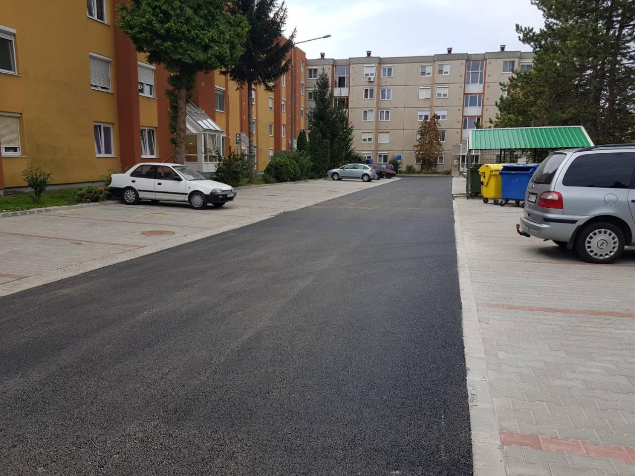 Hegyalja Apartman ザラエゲルセグ エクステリア 写真