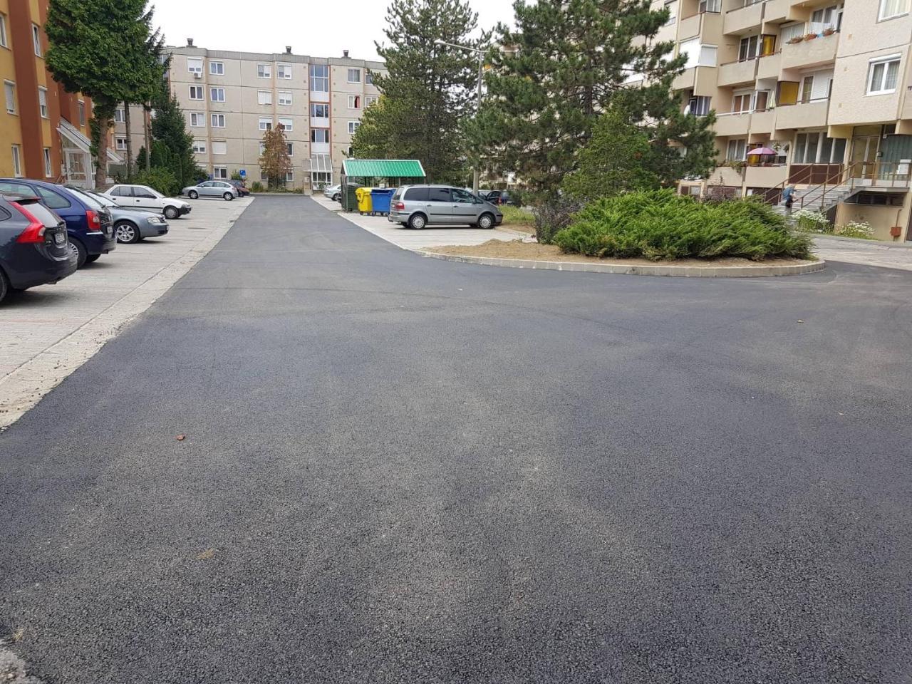 Hegyalja Apartman ザラエゲルセグ エクステリア 写真